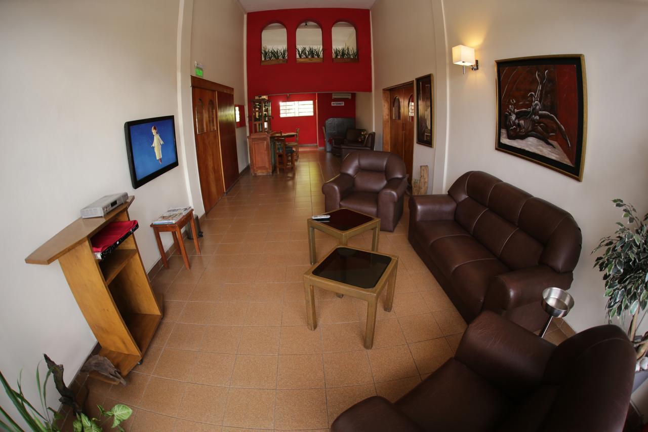 Hotel Del Sur San Lorenzo Exteriér fotografie
