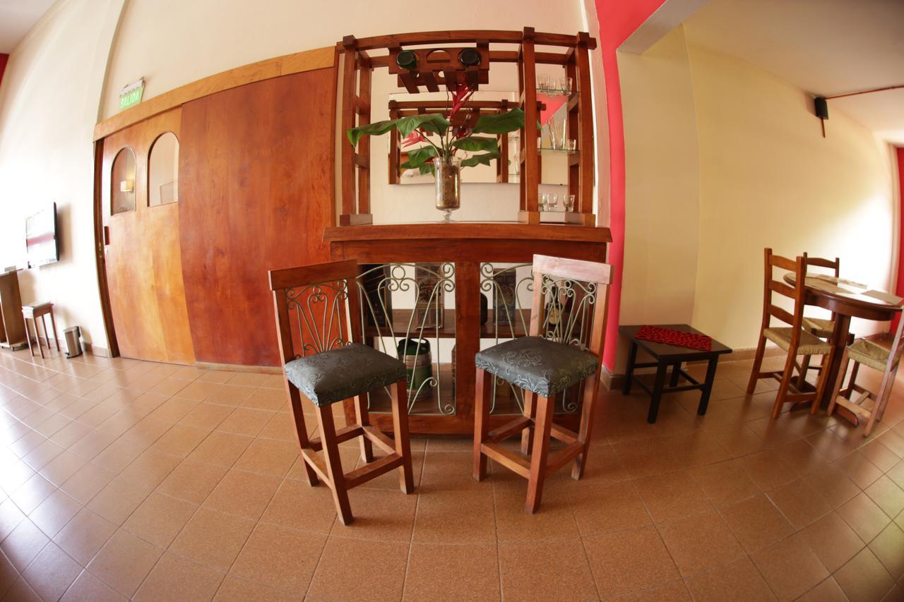 Hotel Del Sur San Lorenzo Exteriér fotografie